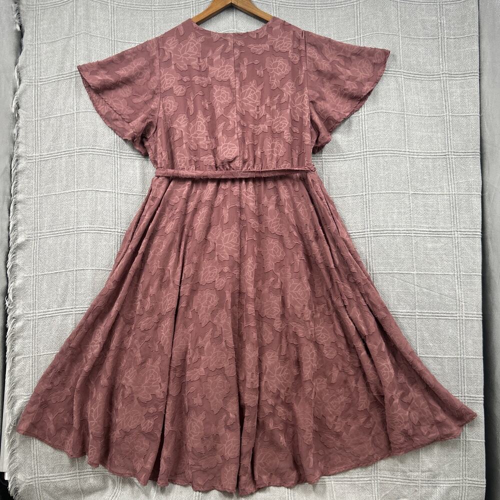 Torrid Pink Floral Burnout Jacquard Dress Plus Size 3 3X Flutter Sleeve Pockets - Picture 4 of 10